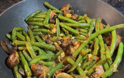 Cooking Sautéed Mushrooms and Green Beans