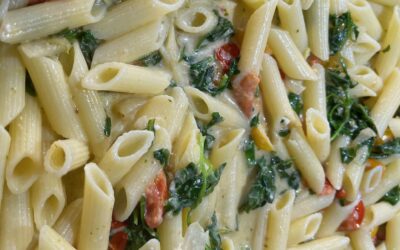 Cherry Tomatoes and Arugula Pasta